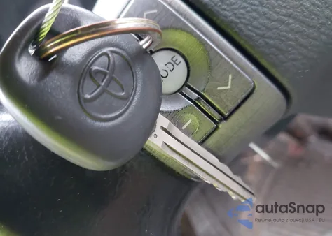 2007 Toyota Rav4 Limited from USA, damaged, VIN JTMBD31VX76046323